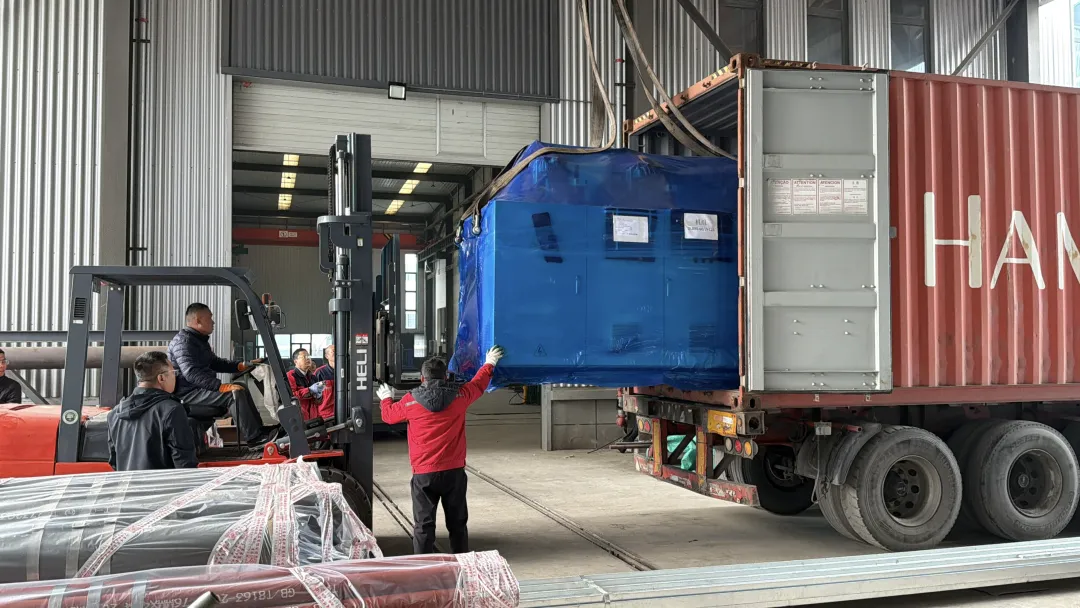 大森制冷速凍機、制冷機組訂單十柜連發(fā)出口海外